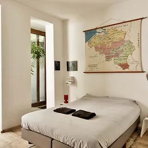  Bed & Breakfast B'kanal België